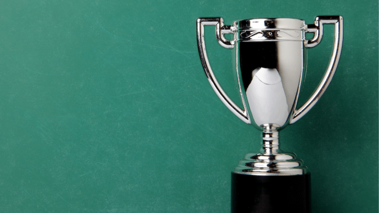 Johnathon Schaech Accepts PAVE’s Shattering The Silence Award